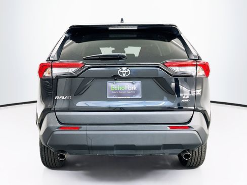 Used 2024 Toyota RAV4 LE image 7