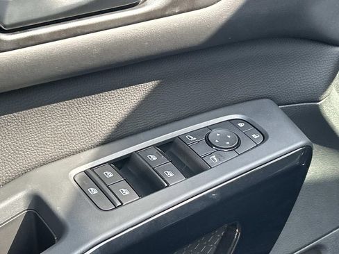 New 2026 Nissan Pathfinder SV w/ Lighting Package FWD image 19