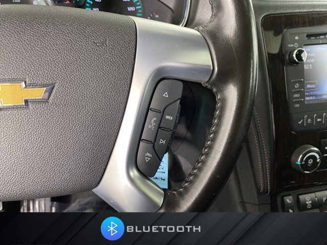 Used 2016 Chevrolet Traverse LT w/ Style and Technology Package FWD image 23