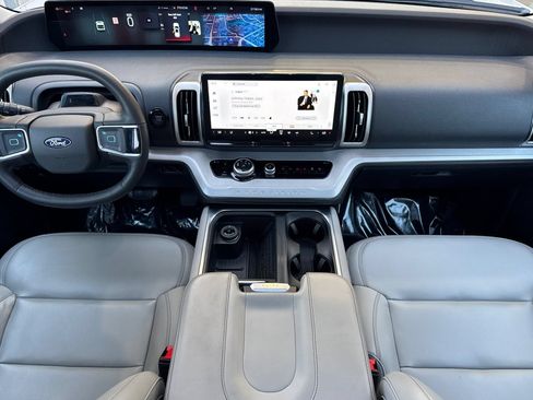 Certified 2025 Ford Expedition Max Active AWD/4WD image 12