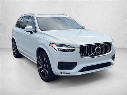Used 2021 Volvo XC90 T6 Momentum AWD/4WD image 3