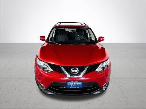 Used 2017 Nissan Rogue Sport SV w/ SV All-Weather Package AWD/4WD image 3