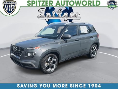 Used 2025 Hyundai Venue SEL FWD image 5