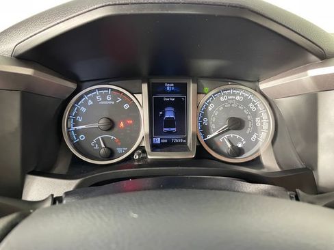 Used 2019 Toyota Tacoma Limited AWD/4WD image 5