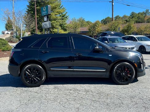 Used 2023 Cadillac XT5 Sportv w/ Technology Package image 2