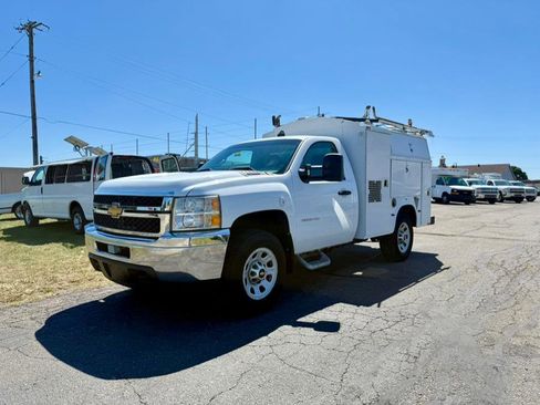 Used 2012 Chevrolet Silverado 3500 W/T image 1