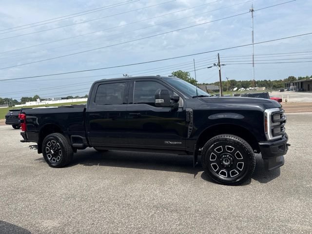 Used 2025 Ford F250 Platinum AWD/4WD image 13