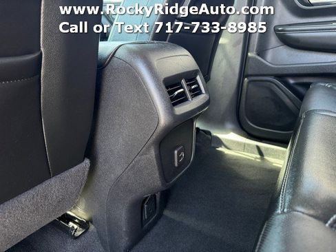 Used 2022 GMC Terrain SLT AWD/4WD image 29