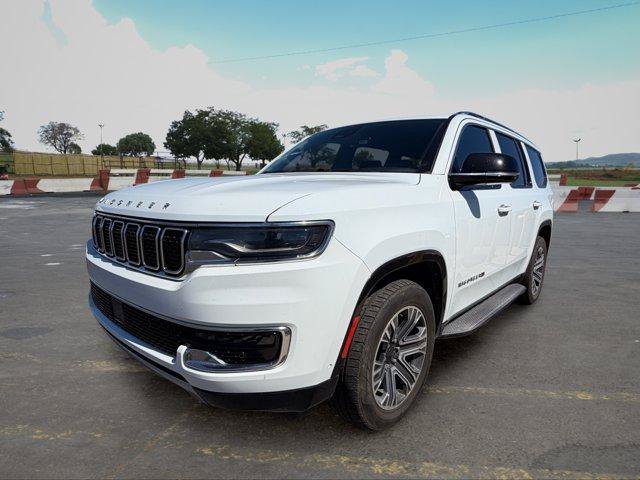 Used 2024 Jeep Wagoneer Series II w/ Flexible Seating Group RWD image 5