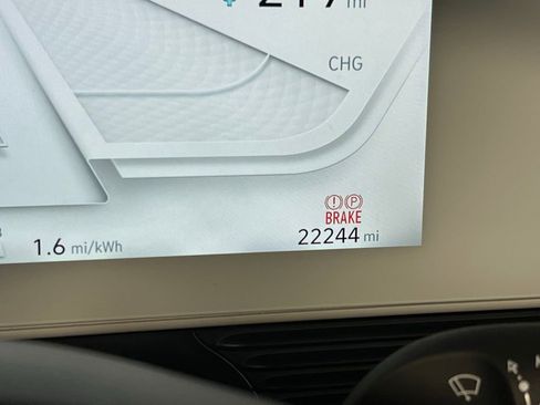 Used 2023 Hyundai Ioniq 5 Limited image 16