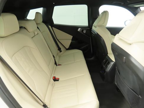 New 2026 BMW X3 xDrive30 w/ Premium Package image 21