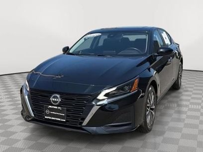 Used 2023 Nissan Altima 2.5 SV