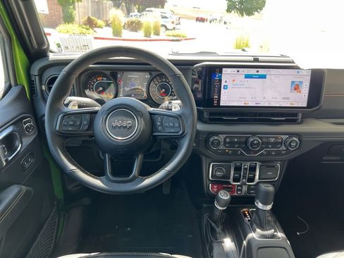 New 2025 Jeep Wrangler Unlimited Rubicon 392 image 19