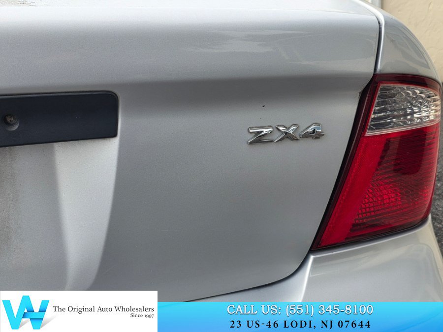 Used 2005 Ford Focus S FWD image 19