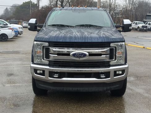 Used 2019 Ford F250 XLT w/ XLT Premium Package image 17