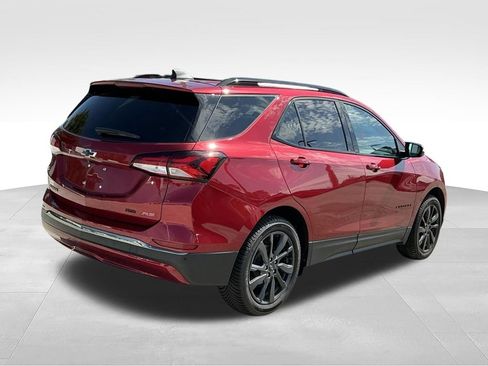 Used 2023 Chevrolet Equinox RS w/ RS Leather Package AWD/4WD image 10