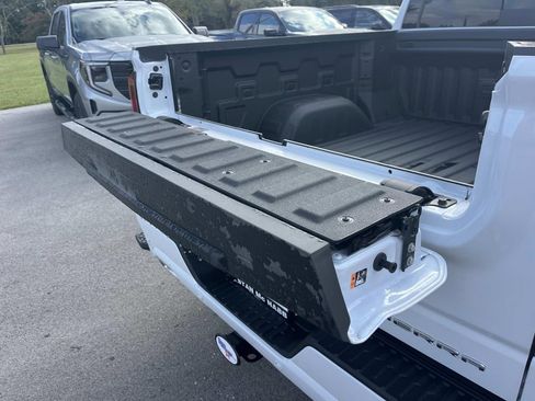 New 2026 GMC Sierra 1500 Denali image 11