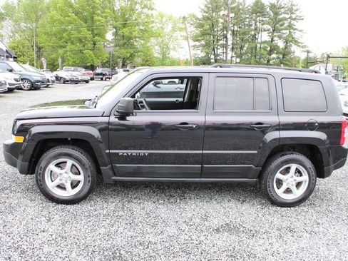 Used 2011 Jeep Patriot Sport w/ PWR Value Group AWD/4WD image 10