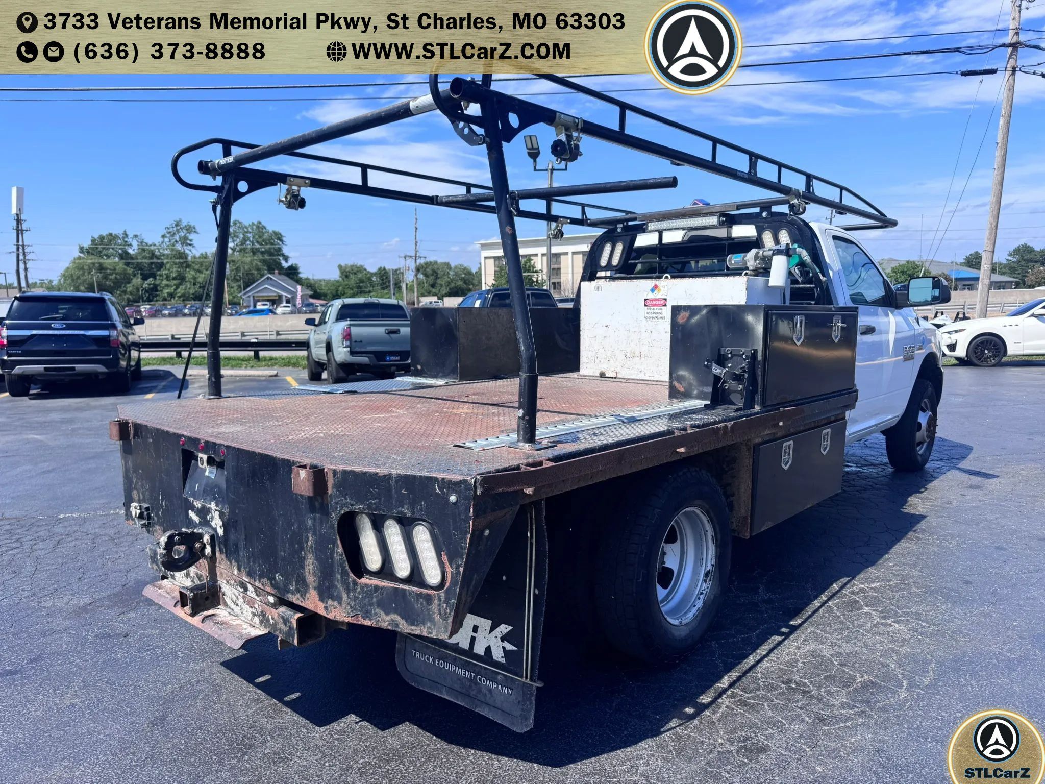Used 2018 RAM 3500 Tradesman w/ Power & Remote Entry Group RWD image 3