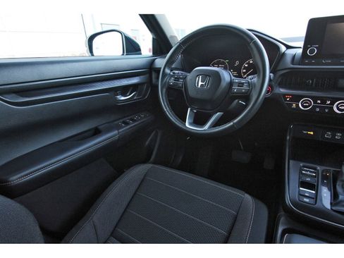 Used 2025 Honda CR-V Sport image 11