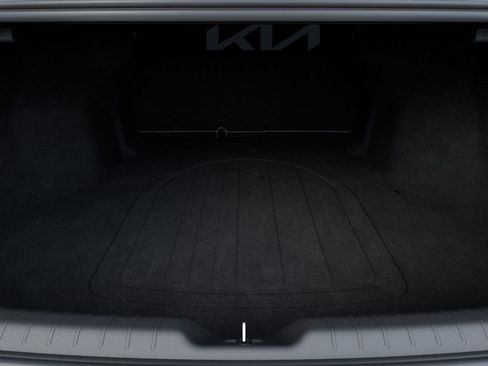 New 2025 Kia K4 GT-Line w/ GT-Line Sunroof Package image 19