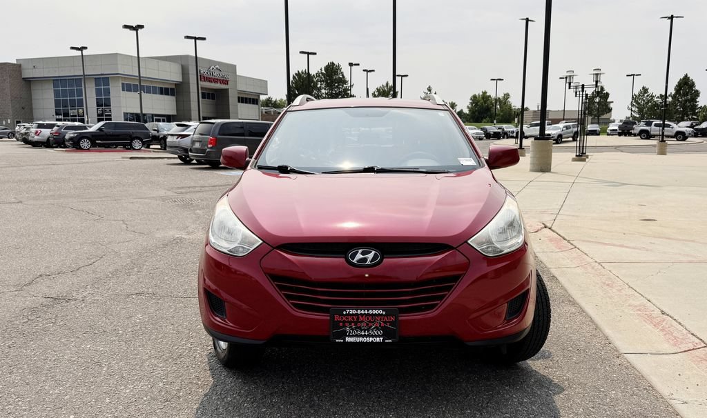 Used 2011 Hyundai Tucson 2WD image 3