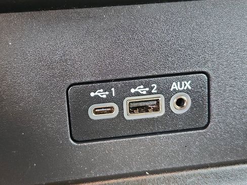 Used 2020 Nissan Sentra SR w/ Lighting Package FWD image 24