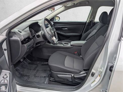 Used 2023 Nissan Sentra SV FWD image 14