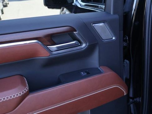Certified 2024 GMC Sierra 1500 Denali Ultimate image 11