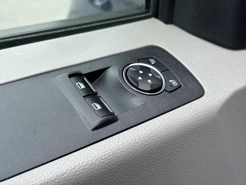 Used 2018 Ford F150 XL w/ Equipment Group 101A Mid AWD/4WD image 19
