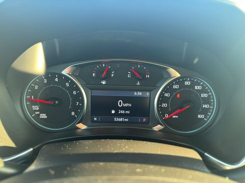 Certified 2024 Chevrolet Equinox LT AWD/4WD image 17