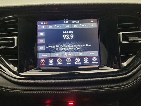 Used 2023 Dodge Durango SXT image 25