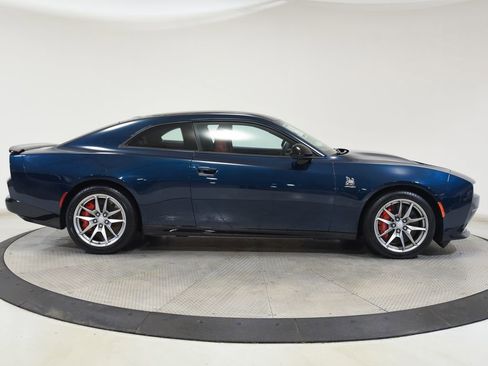 Used 2024 Dodge Charger Daytona Scat Pack w/ Plus Group AWD/4WD image 12