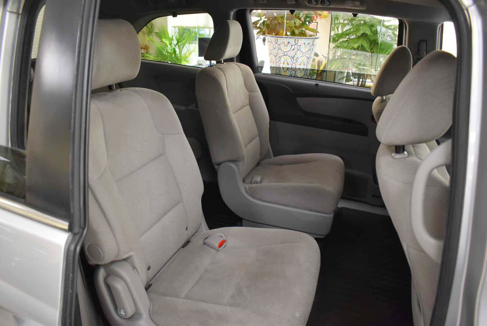 Used 2015 Honda Odyssey EX image 39