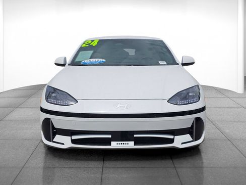 Used 2024 Hyundai Ioniq 6 SEL RWD image 2