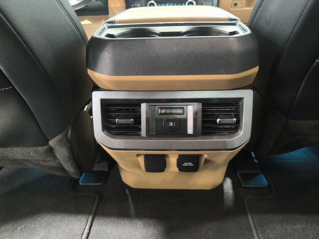 Used 2023 Ford F350 Lariat w/ Lariat Ultimate Package AWD/4WD image 18