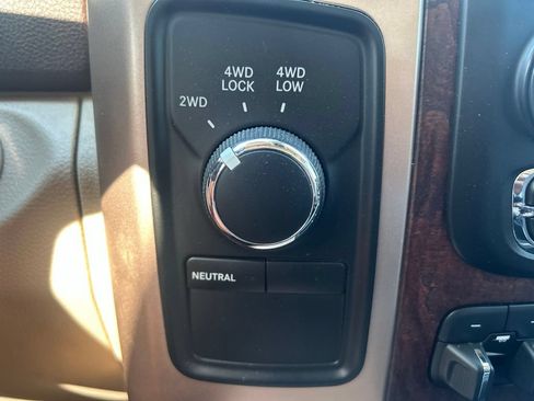 Used 2014 RAM 3500 Laramie Longhorn w/ Cold Weather Group AWD/4WD image 19