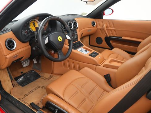 Used 2005 Ferrari 575M Maranello Superamerica image 2