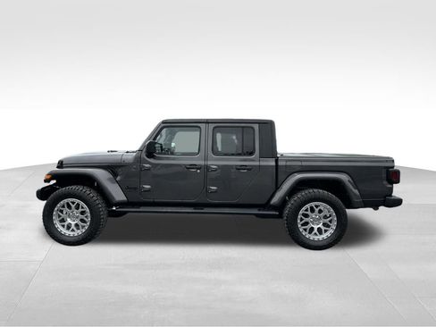 Used 2022 Jeep Gladiator Sport AWD/4WD image 12