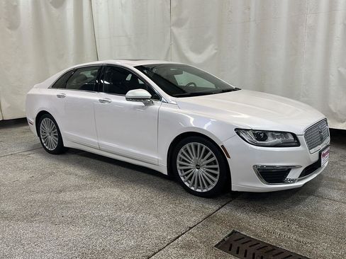 Used 2017 Lincoln MKZ Reserve AWD/4WD image 7