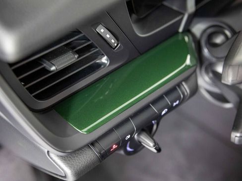 Used 2025 Porsche 911 GT3 image 44