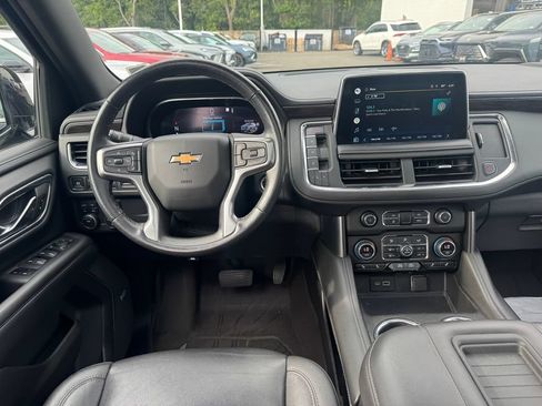 Used 2022 Chevrolet Tahoe LT w/ Luxury Package AWD/4WD image 12