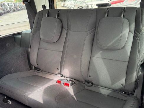 Used 2023 Jeep Wrangler Sport S image 24