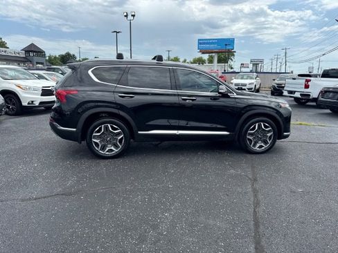 Used 2022 Hyundai Santa Fe Limited FWD image 3