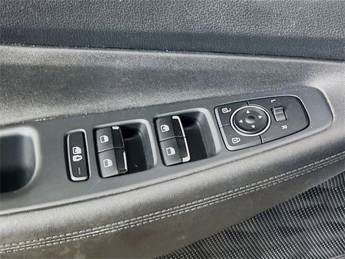 Used 2023 Hyundai Santa Fe SE image 17