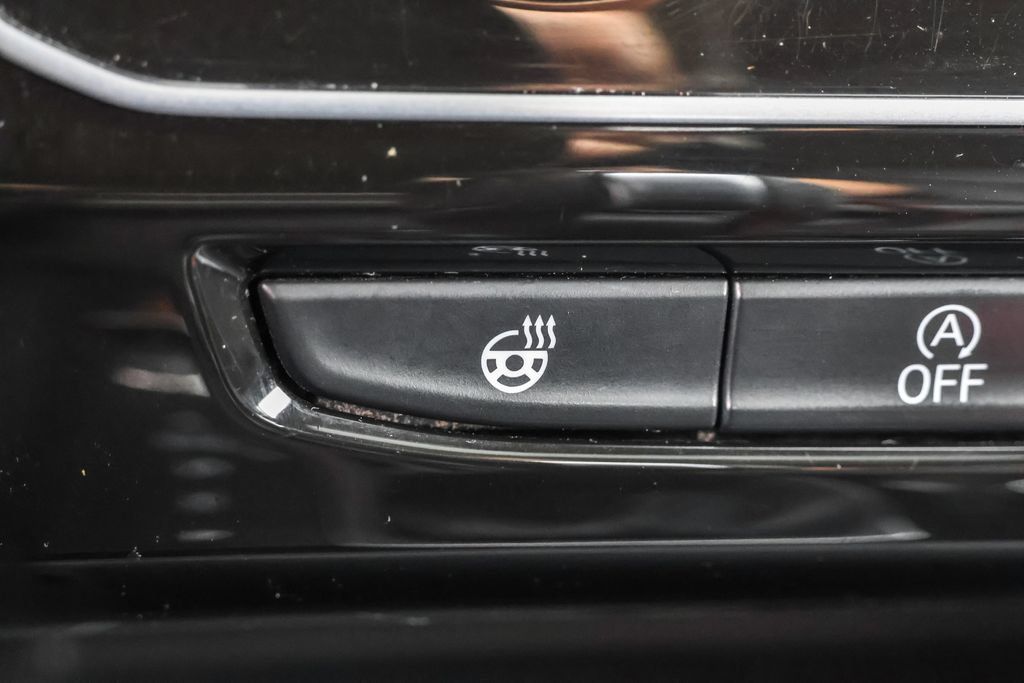 Used 2019 Volkswagen Atlas SEL AWD/4WD image 27