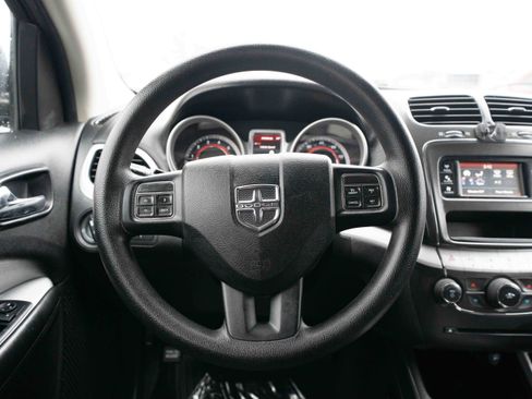 Used 2012 Dodge Journey SXT w/ Flexible Seating Group image 20