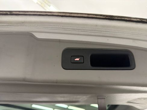 Used 2013 Honda Pilot Touring image 21