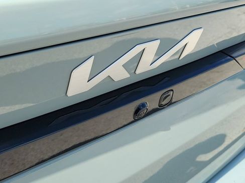 Used 2025 Kia K4 FWD image 8