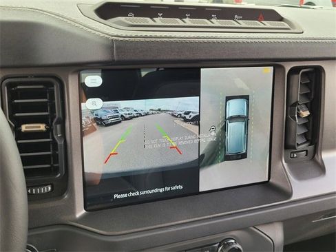 New 2025 Ford Bronco Badlands image 45